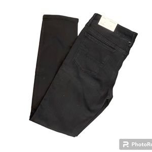 NWT American Eagle Black Skinny Jean Women’s 12 Long